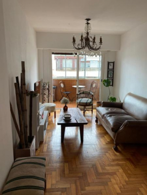 Departamento dos ambientes + balcón en Recoleta